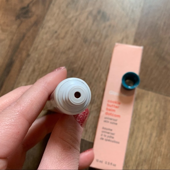 Glossier Limited Edition Cookie Butter Bomb dot com - Picture 6 of 7